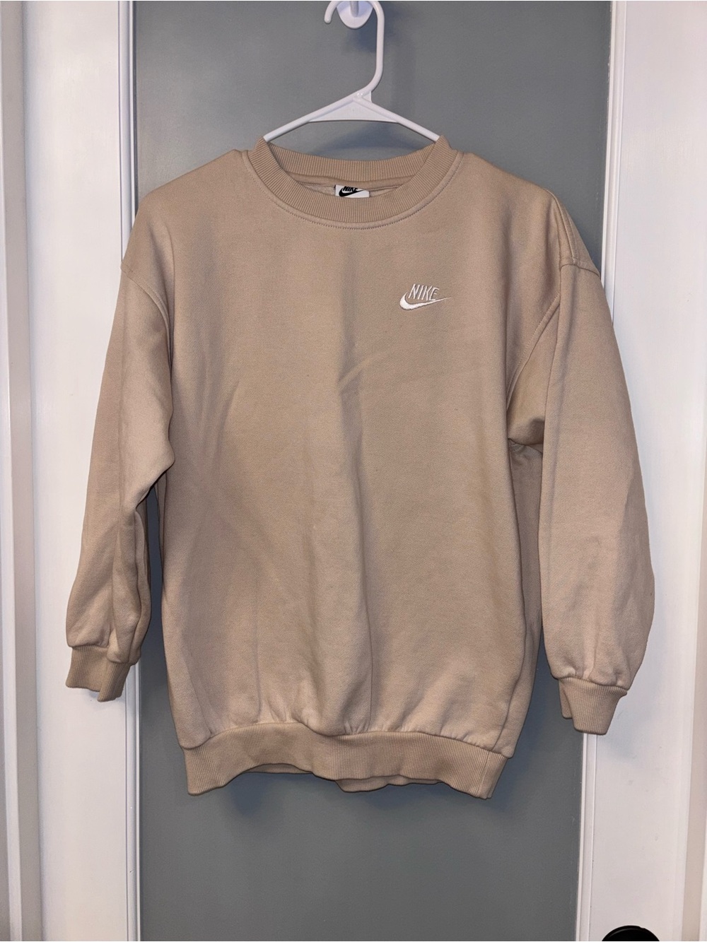 Nike kids sportswear club fleece crewneck large